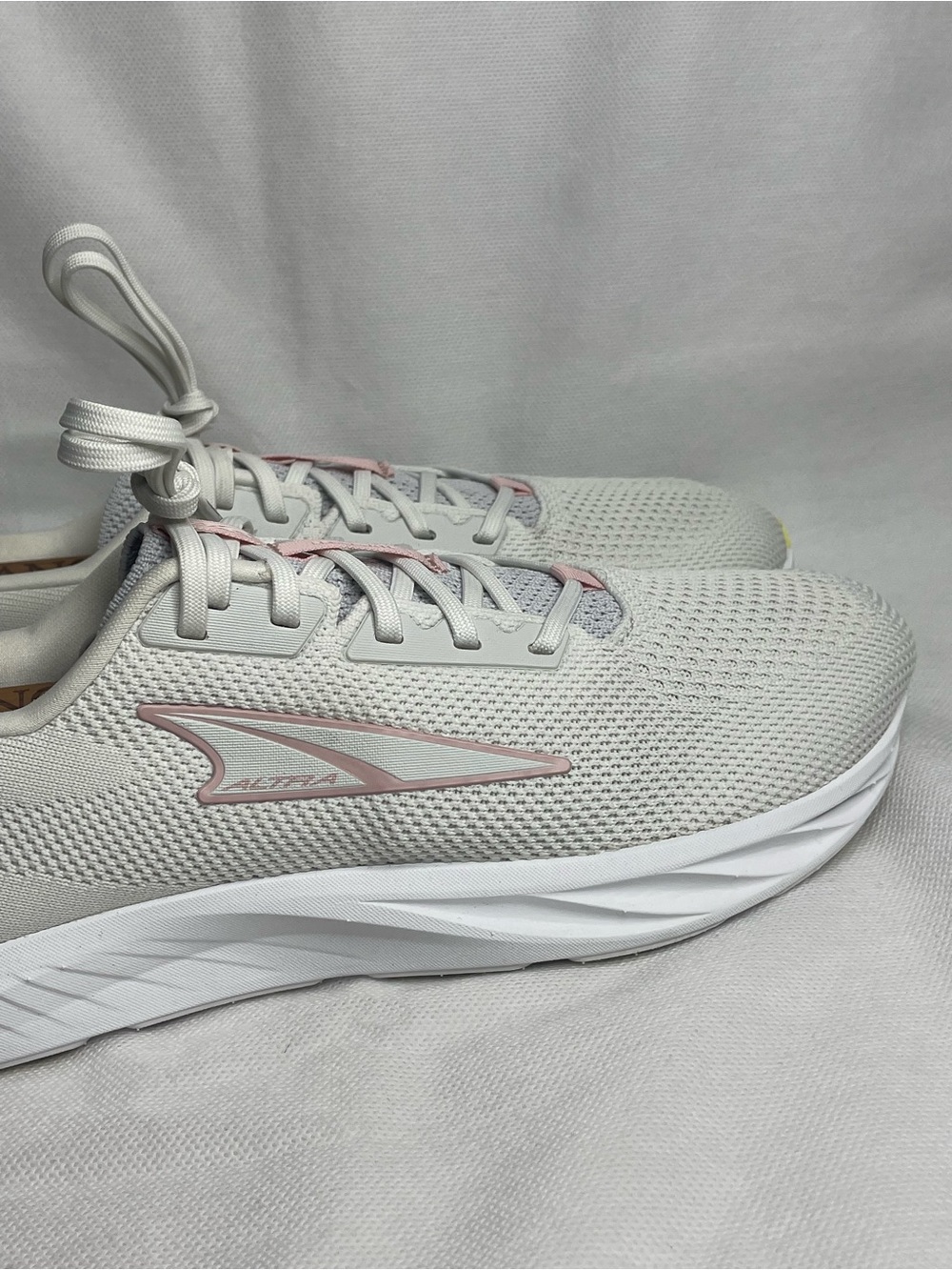 ALTRA Escalante 4 Athleisure Sneaker Womens Size US 8.5 Gray Mauve White Shoes - Picture 7 of 15
